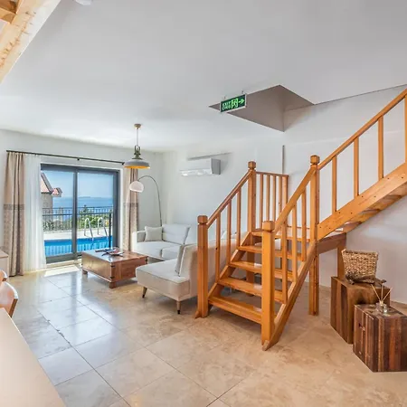 White Garden 别墅 卡斯