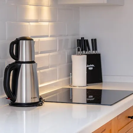 White Garden 빌라 카스