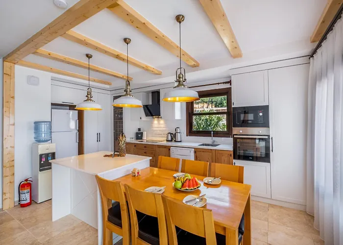 Villa White Garden Kaş