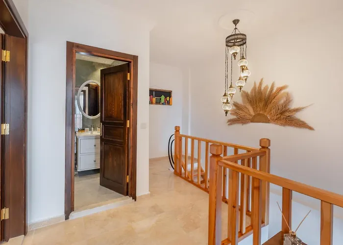 White Garden Villa Kaş