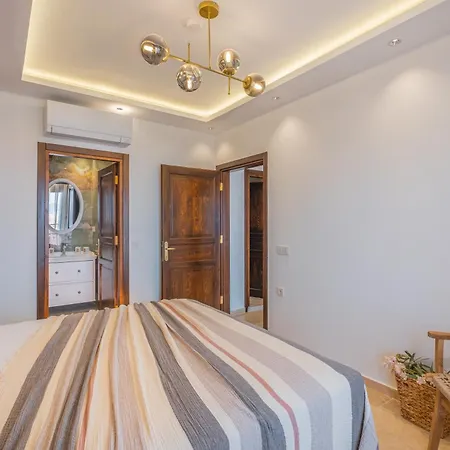 Villa White Garden *