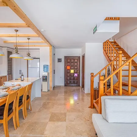 Villa White Garden Kaş